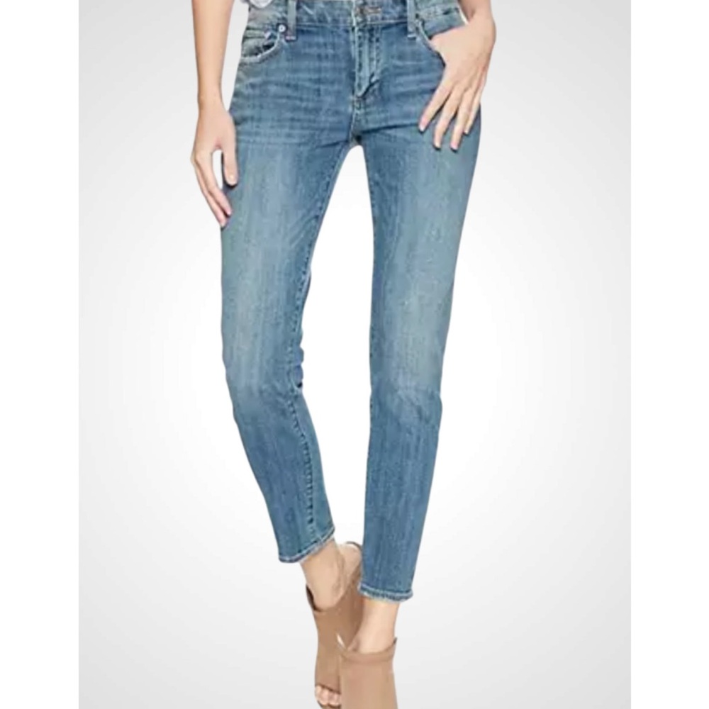 Lucky Brand Women's Sienna Light Blue Slim Boyfriend Jeans 2/26